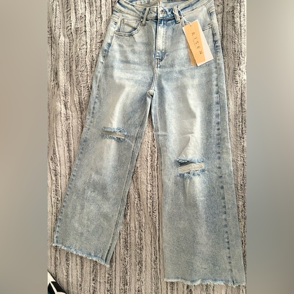 RISEN JEANS -HIGH RISE FRAYED ANKLE WIDE JEANS - RDP5511 - Picture 3 of 5